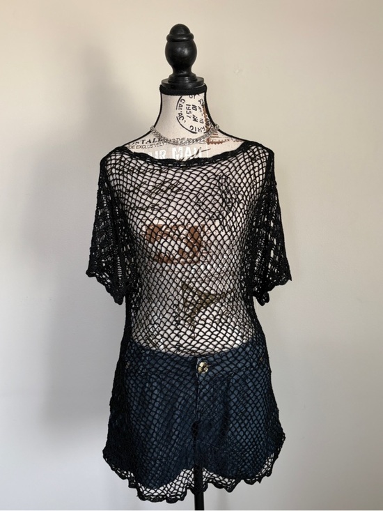 Beauty and the Beach Other - Y2K black crochet low back beach cover up